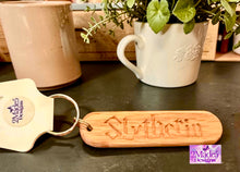 Load image into Gallery viewer, Personalized Wood Keychains-Oak

