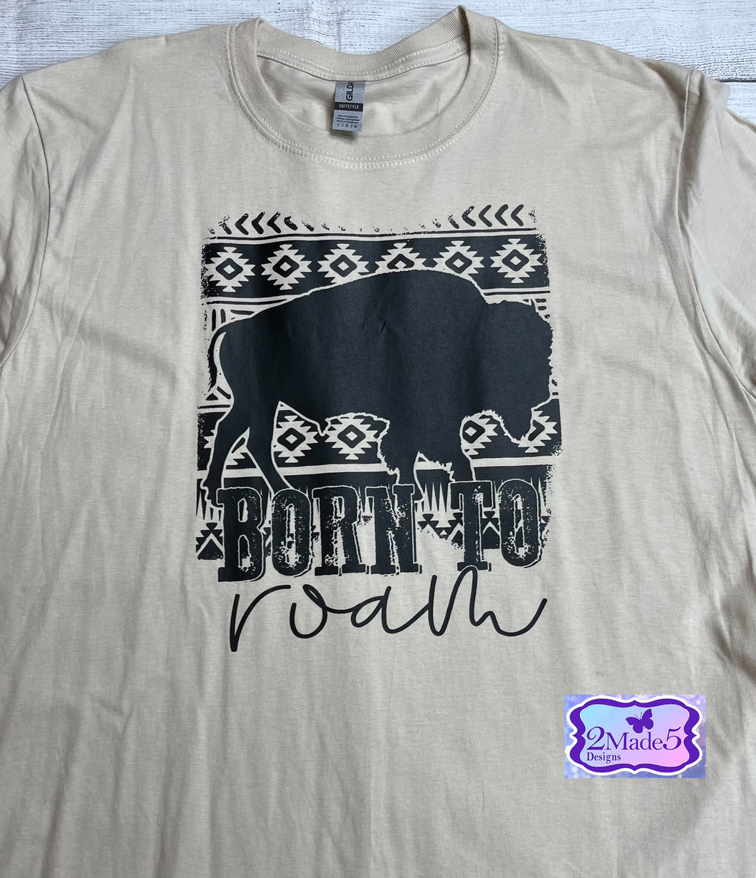 Born To Roam short sleeve shirt- size Large